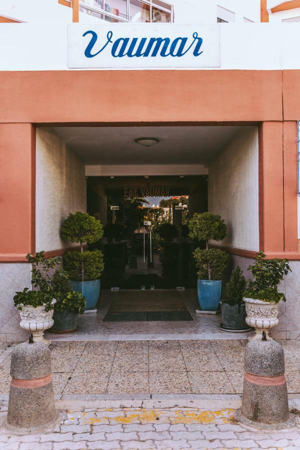 Vaumar Pool & Beach Apartment ポルティマン エクステリア 写真